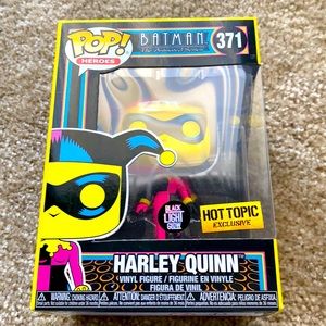 Funko Pop! Harley Quinn Exclusive Black Light Glow